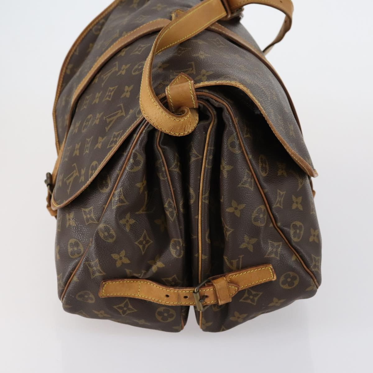 LOUIS VUITTON Monogram Saumur 35 Shoulder Bag M42254 LV Auth 148638