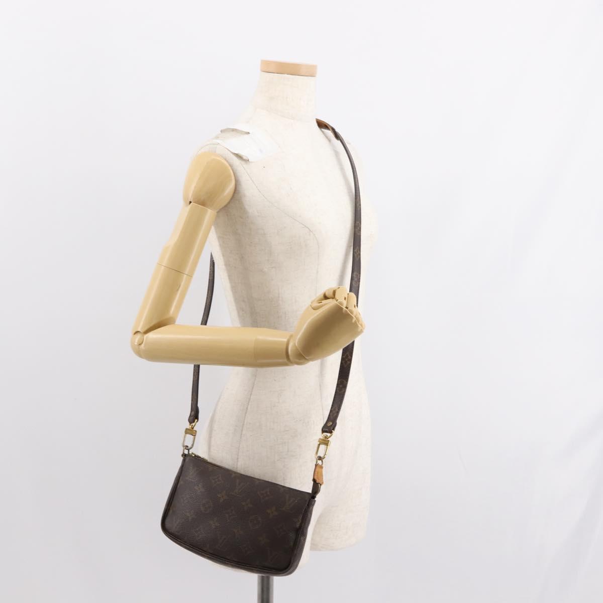 LOUIS VUITTON Monogram Pochette Accessoires Pouch M51980 LV Auth 148773