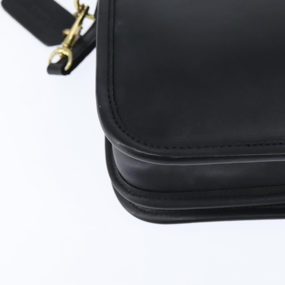 Coach Shoulder Bag Leather Black Gold Auth 148956