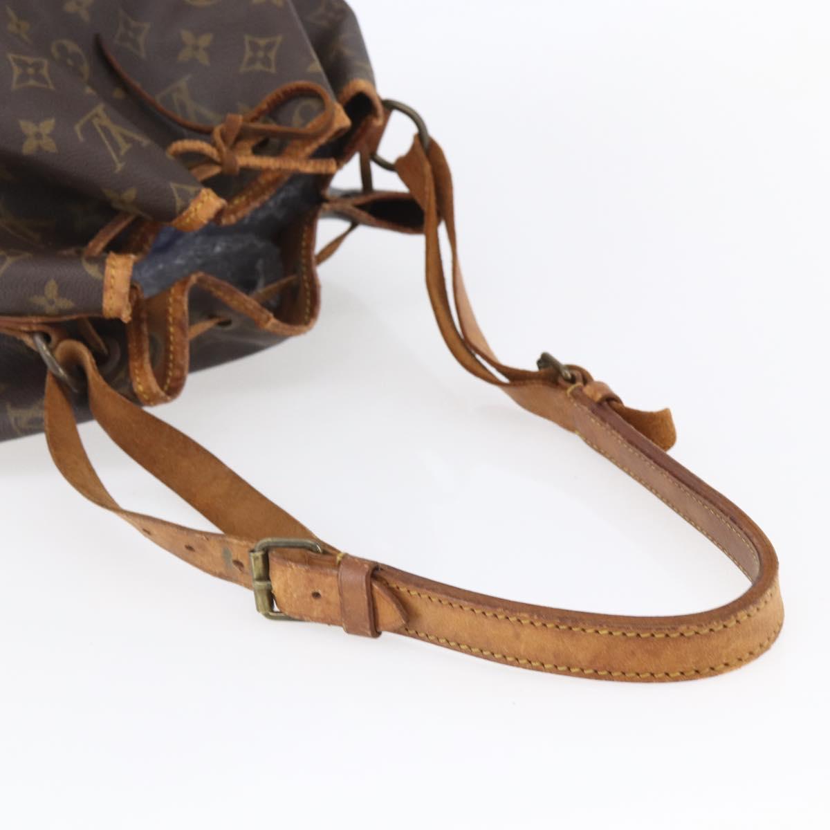 LOUIS VUITTON Monogram Noe Shoulder Bag M42224 LV Auth 149030