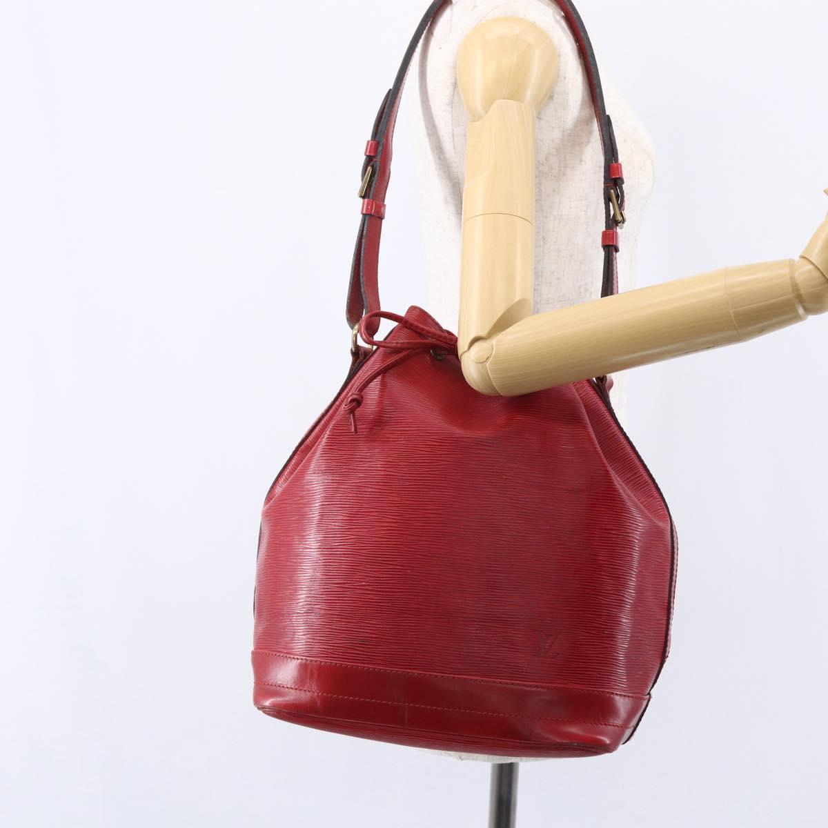 LOUIS VUITTON Epi Noe Shoulder Bag Red M44007 LV Auth 149084