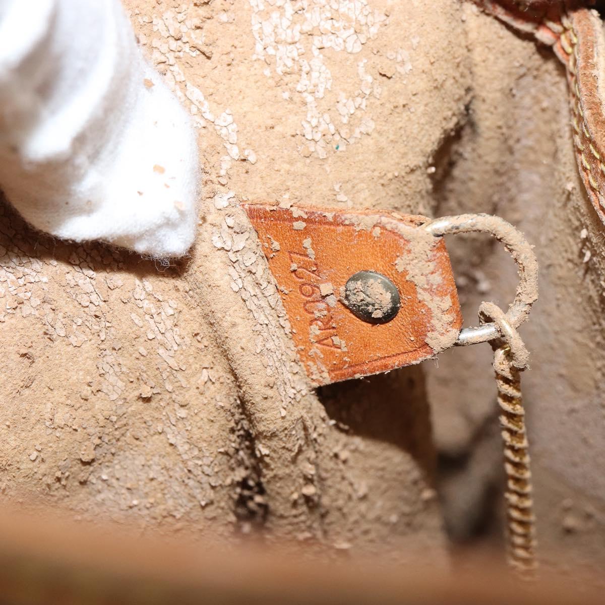 LOUIS VUITTON Monogram Bucket GM Shoulder Bag M42236 LV Auth 149171