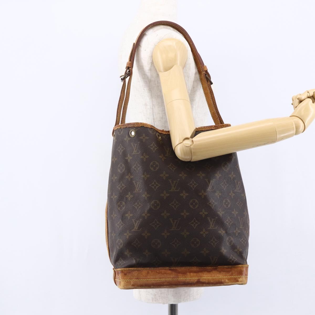 LOUIS VUITTON Monogram Noe Shoulder Bag M42224 LV Auth 149176