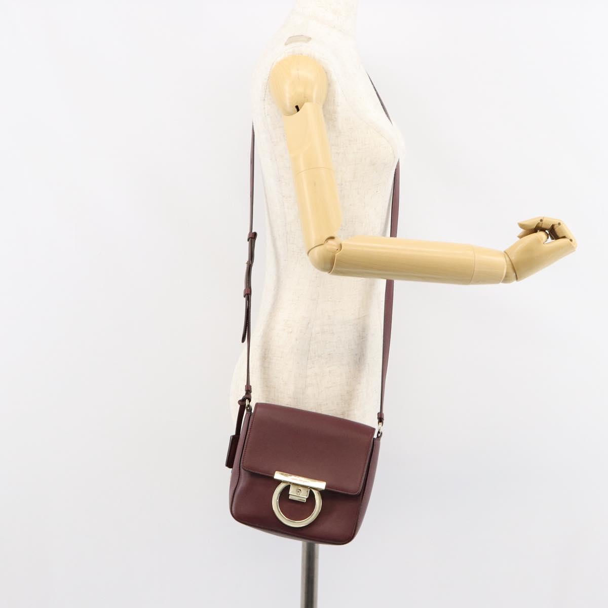 Salvatore Ferragamo Gancini Shoulder Bag Leather Bordeaux Gold Auth 149195