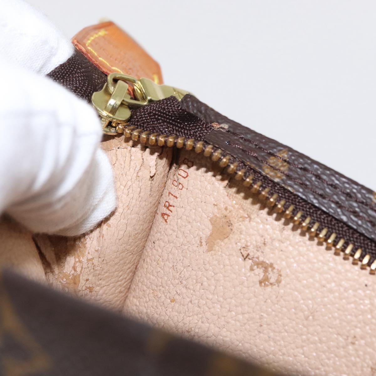 LOUIS VUITTON Monogram Bucket PM Accessory Pouch LV Auth 149486