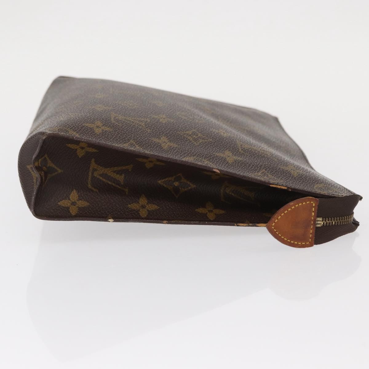 LOUIS VUITTON Monogram Poche Toilette 26 Pouch M47542 LV Auth 149673