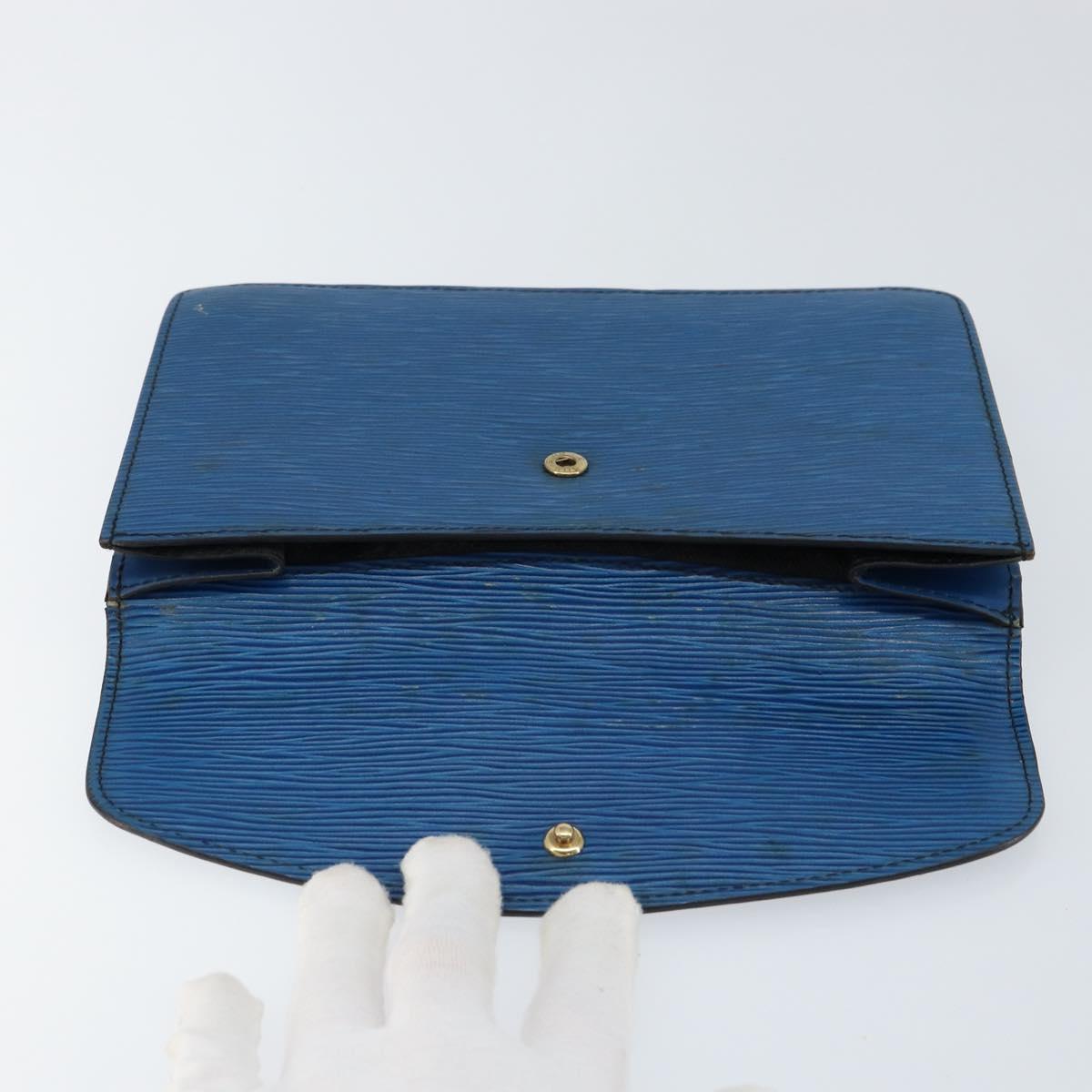 LOUIS VUITTON Epi Montaigne 23 Clutch Bag Blue M52665 LV Auth 149969