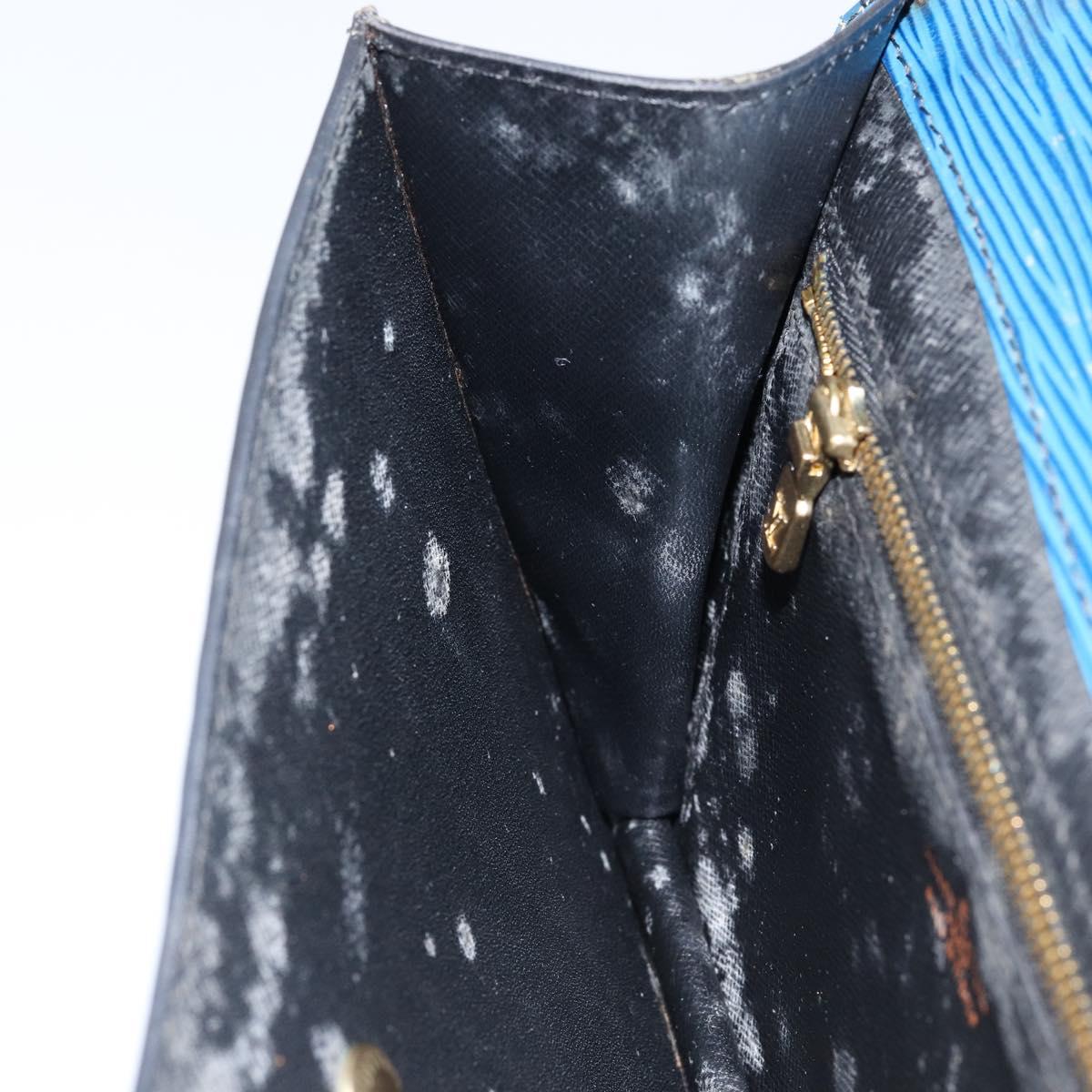 LOUIS VUITTON Epi Montaigne 23 Clutch Bag Blue M52665 LV Auth 149969