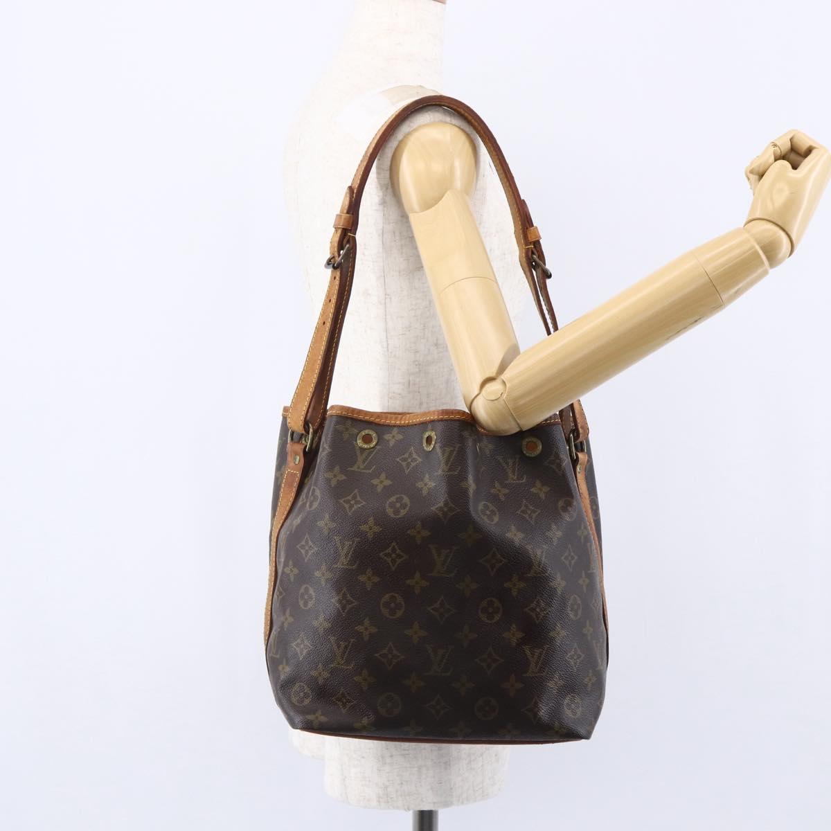 LOUIS VUITTON Monogram Petit Noe Shoulder Bag M42226 LV Auth 150007