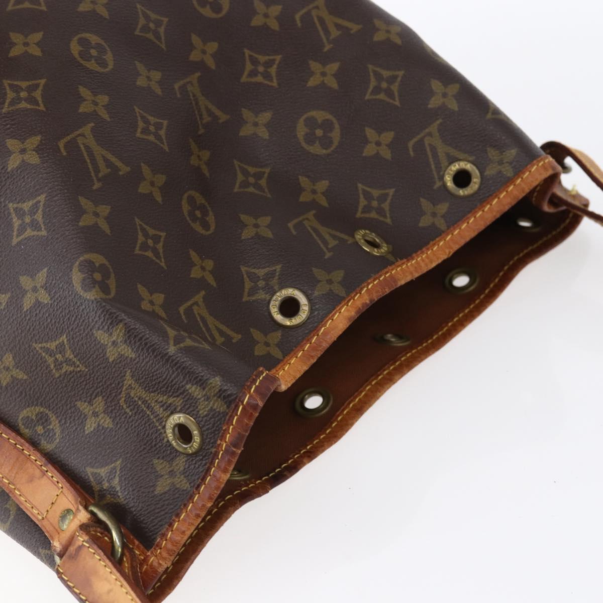 LOUIS VUITTON Monogram Petit Noe Shoulder Bag M42226 LV Auth 150007