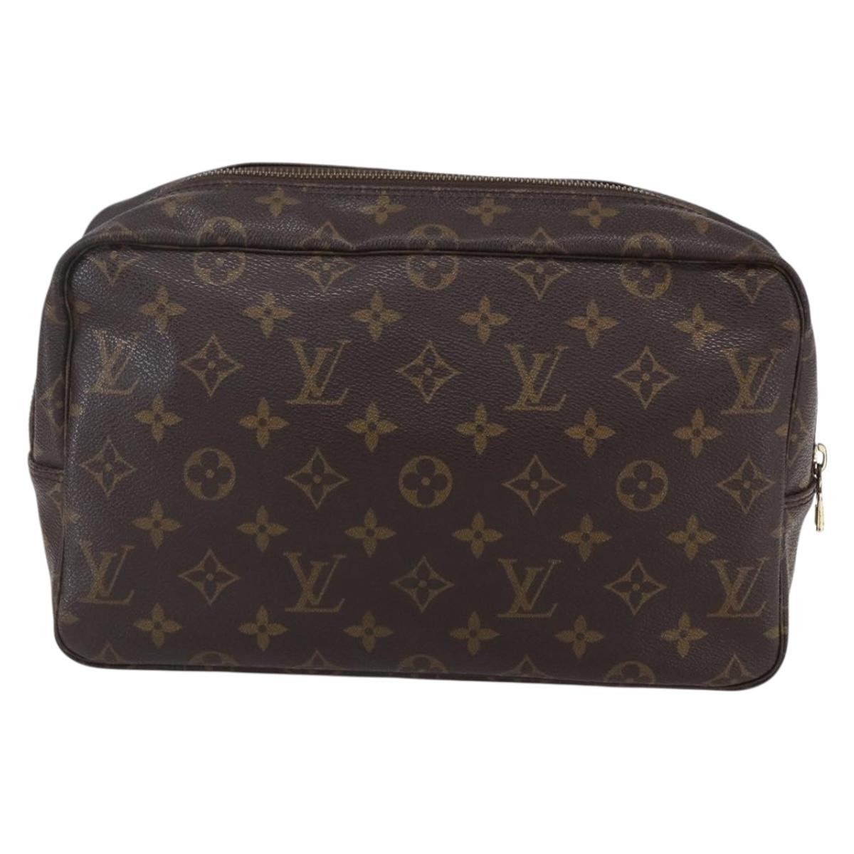 LOUIS VUITTON Monogram Trousse Toilette 28 Clutch Bag M47522 LV Auth 150154