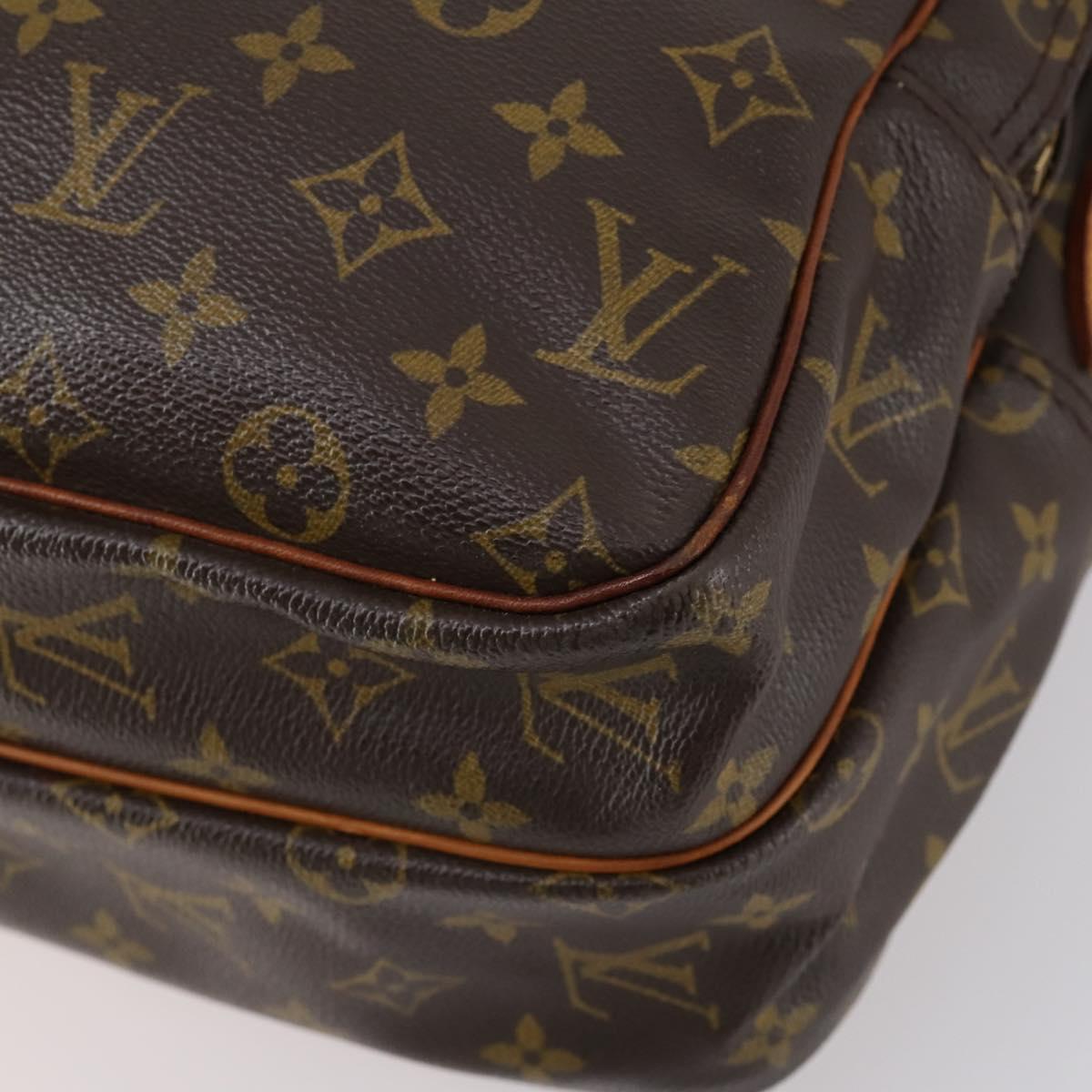 LOUIS VUITTON Monogram Reporter GM Shoulder Bag M45252 LV Auth 150397
