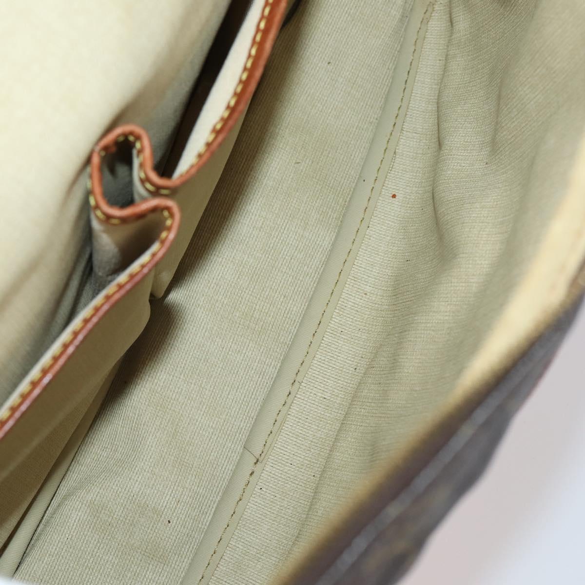 LOUIS VUITTON Monogram Reporter GM Shoulder Bag M45252 LV Auth 150397