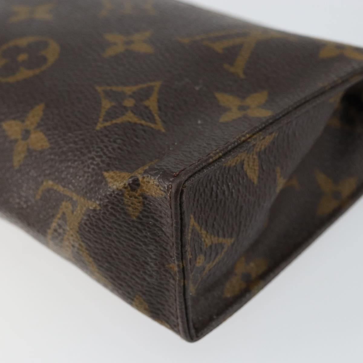LOUIS VUITTON Monogram Poche Toilette 15 Pouch M47546 LV Auth 150596
