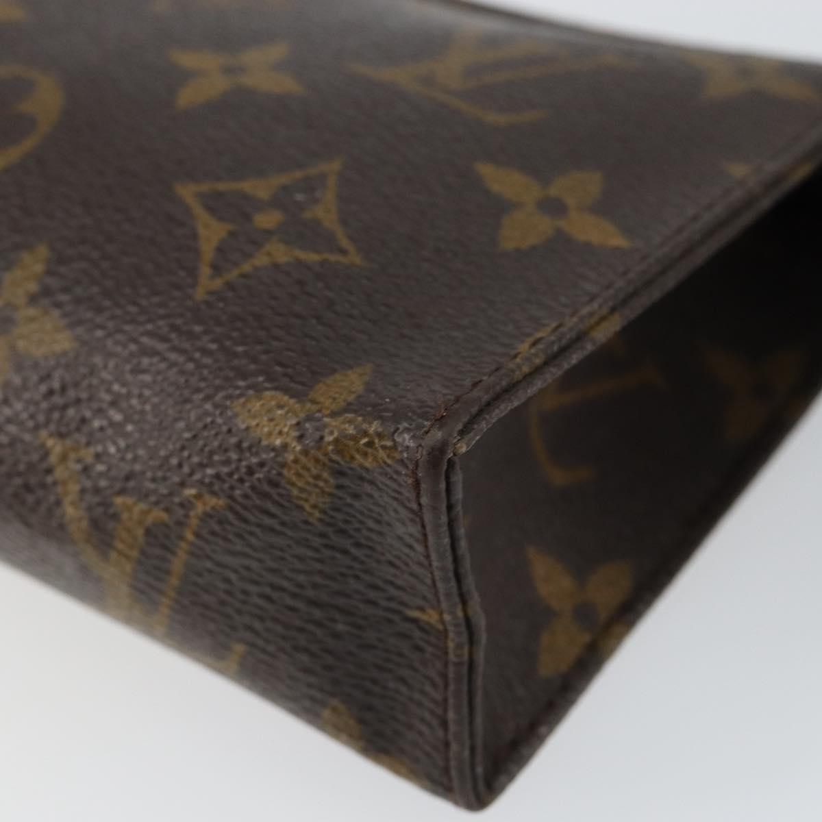 LOUIS VUITTON Monogram Poche Toilette 15 Pouch M47546 LV Auth 150596