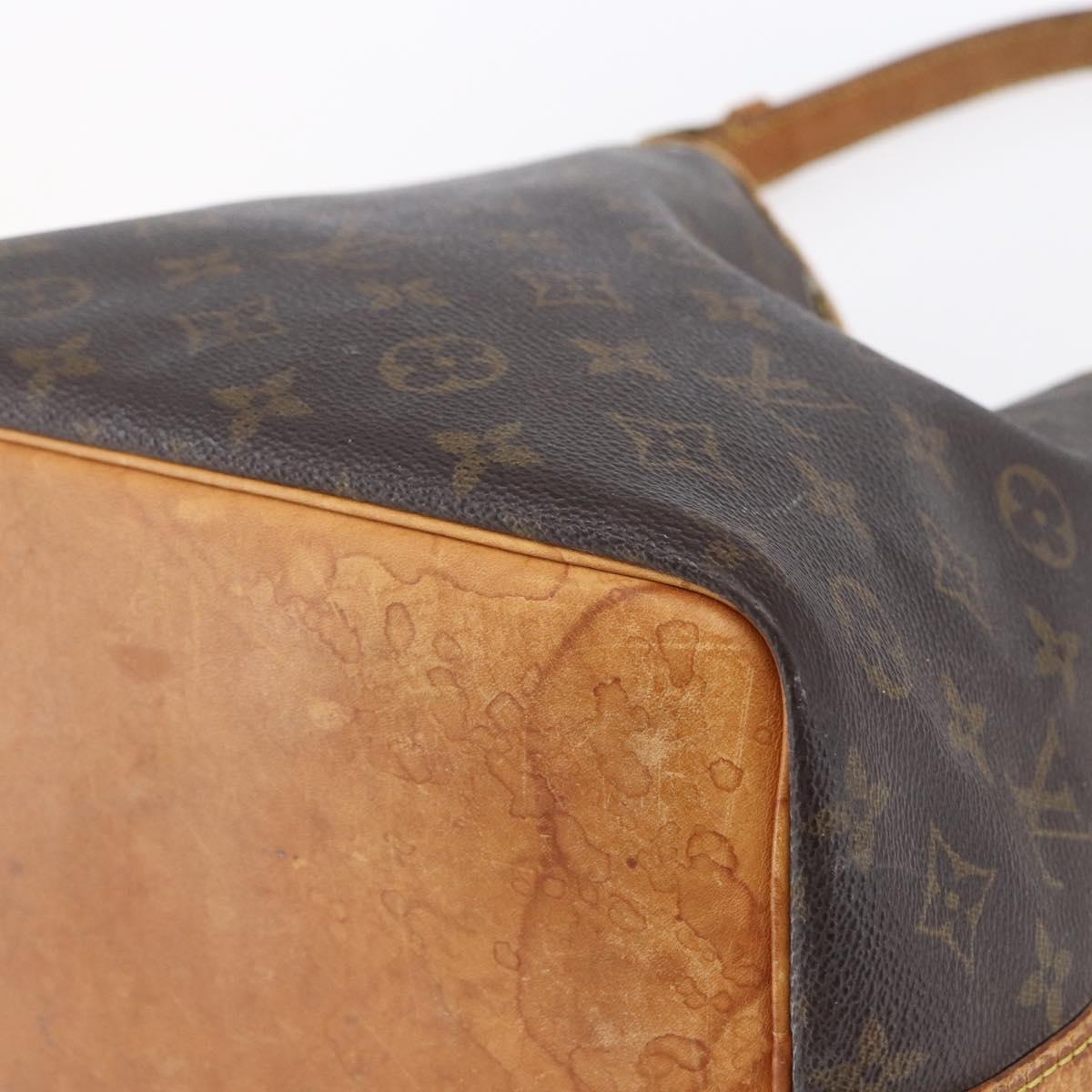 LOUIS VUITTON Monogram Petit Noe Shoulder Bag M42226 LV Auth 150660