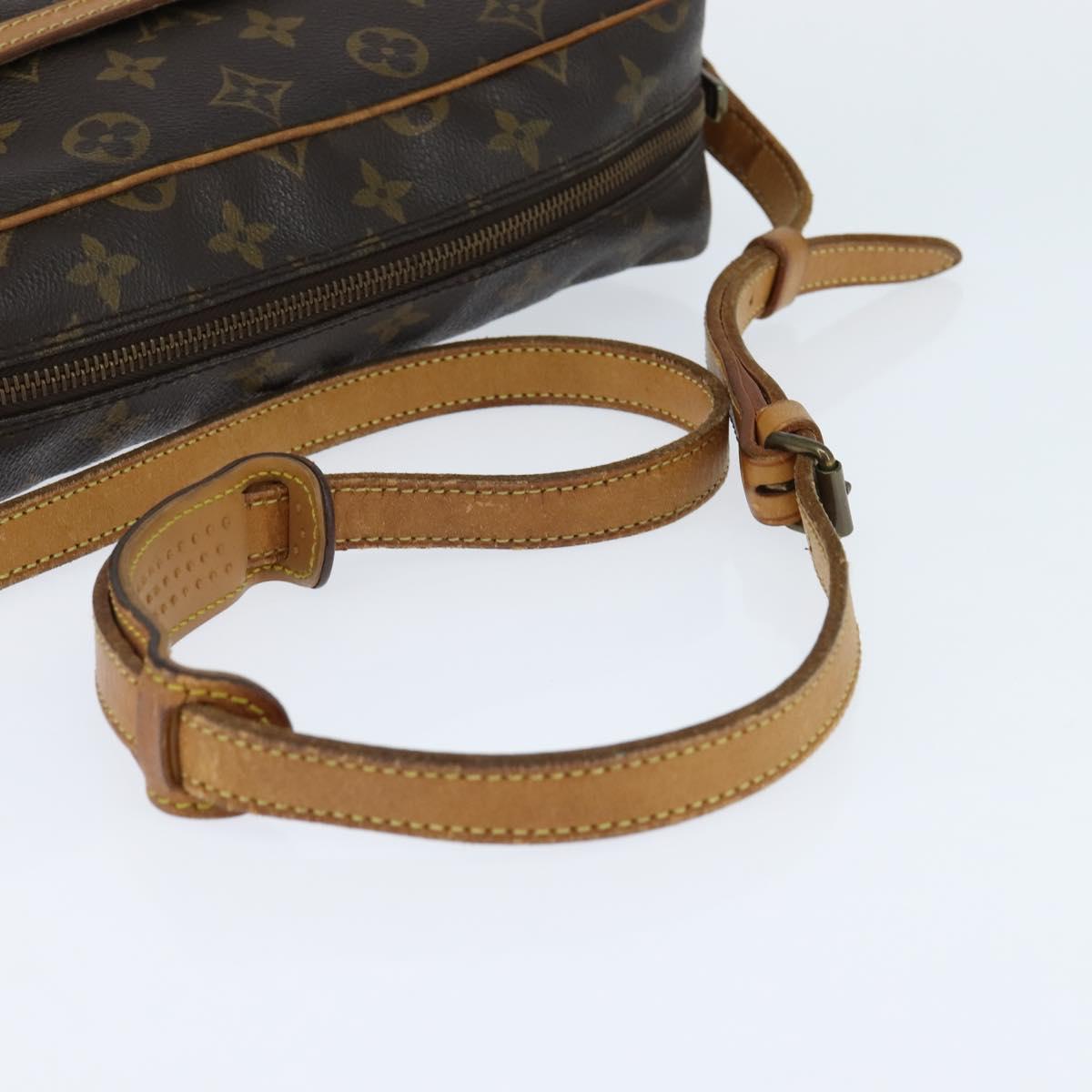 LOUIS VUITTON Monogram Trocadero 30 Shoulder Bag M51272 LV Auth 150671