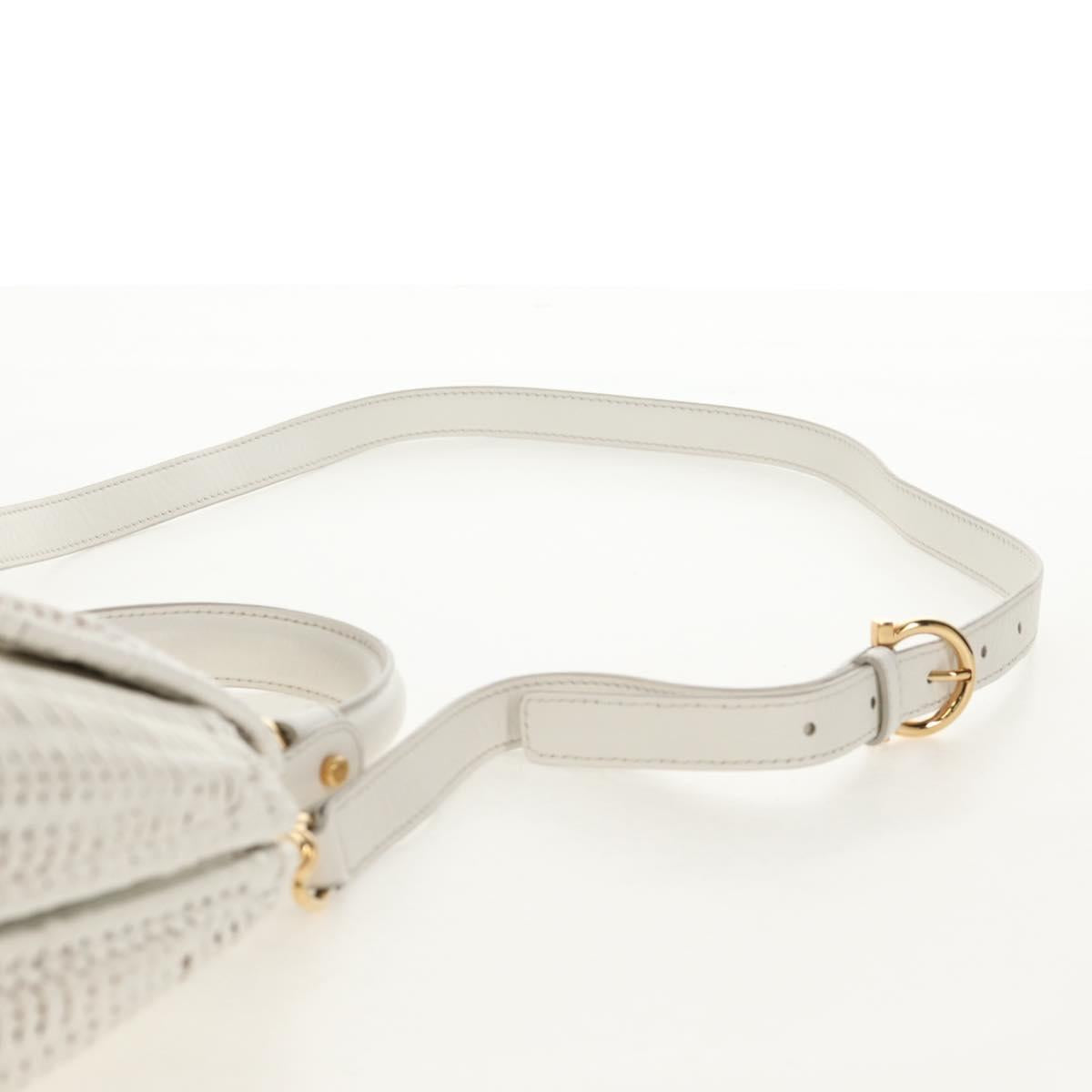 Salvatore Ferragamo Gancini Hand Bag Rattan 2way White Gold Auth 150815AV