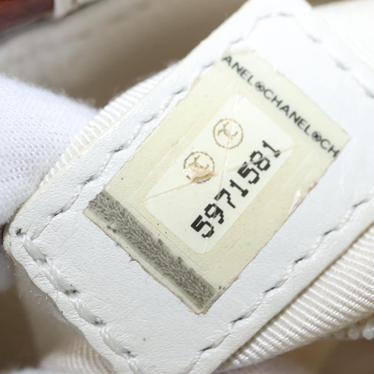 CHANEL COCO Mark Hand Bag Caviar Skin White Gold CC Auth 150819