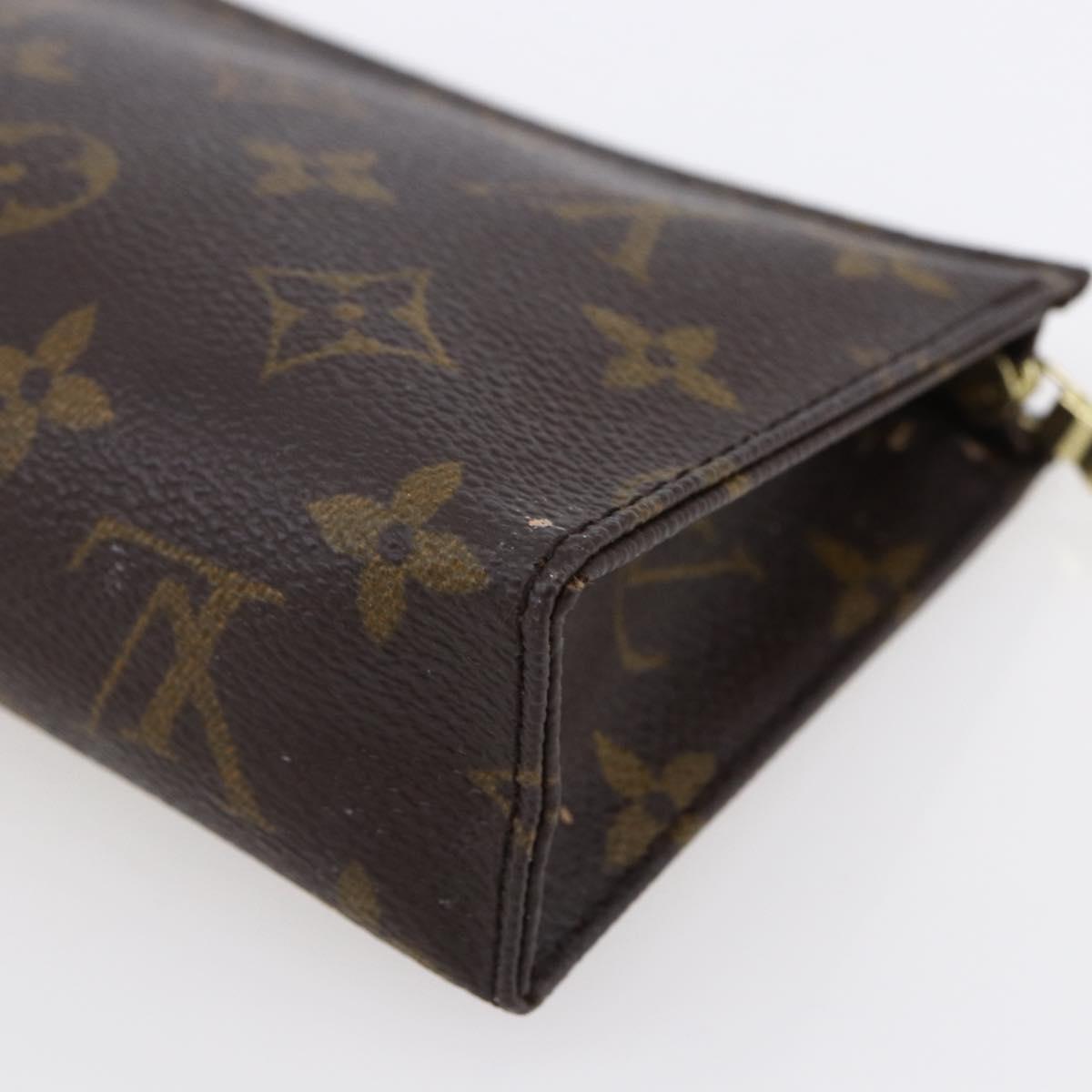 LOUIS VUITTON Monogram Poche Toilette 15 Pouch M47546 LV Auth 150887