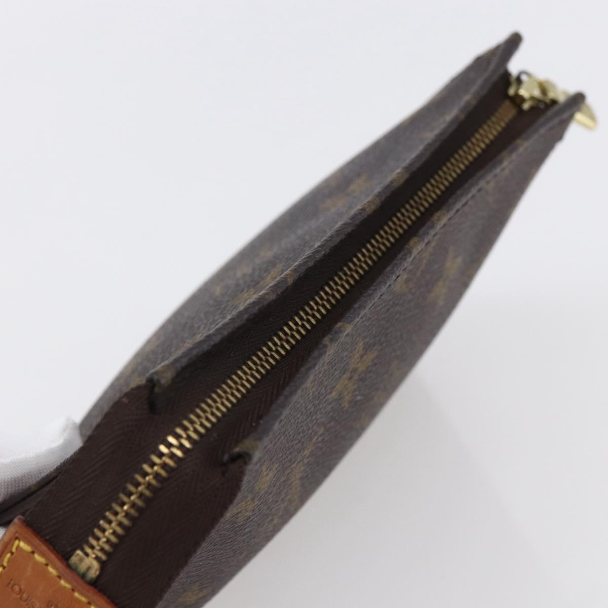 LOUIS VUITTON Monogram Poche Toilette 15 Pouch M47546 LV Auth 150887