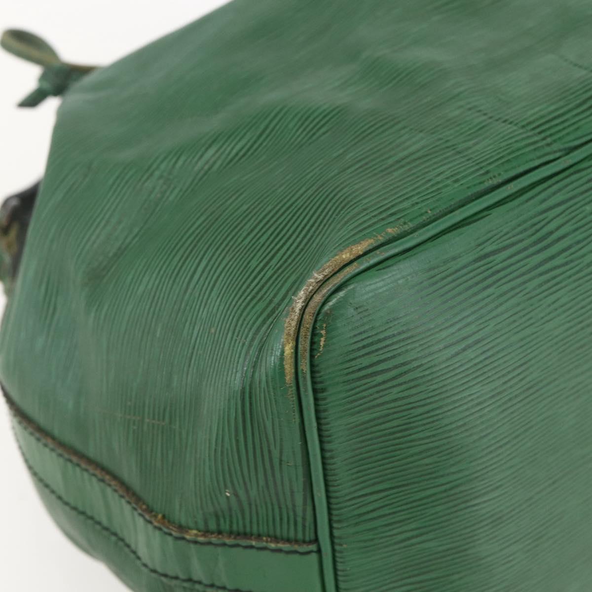 LOUIS VUITTON Epi Petit Noe Shoulder Bag Green M44104 LV Auth 151097