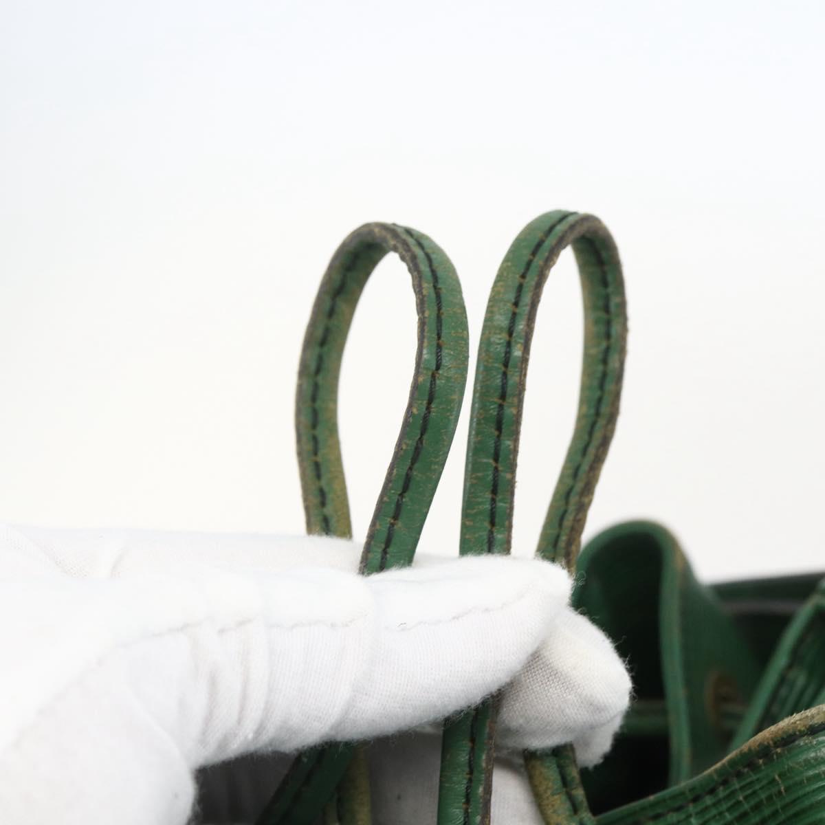 LOUIS VUITTON Epi Petit Noe Shoulder Bag Green M44104 LV Auth 151097