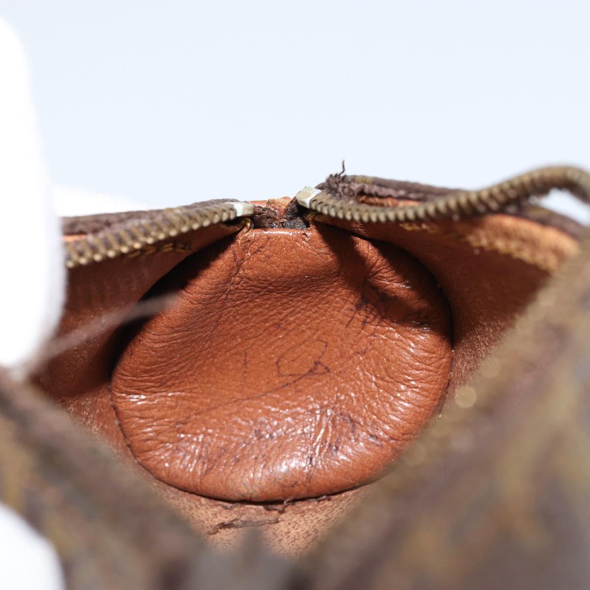 LOUIS VUITTON Monogram Papillon Pouch LV Auth 151116