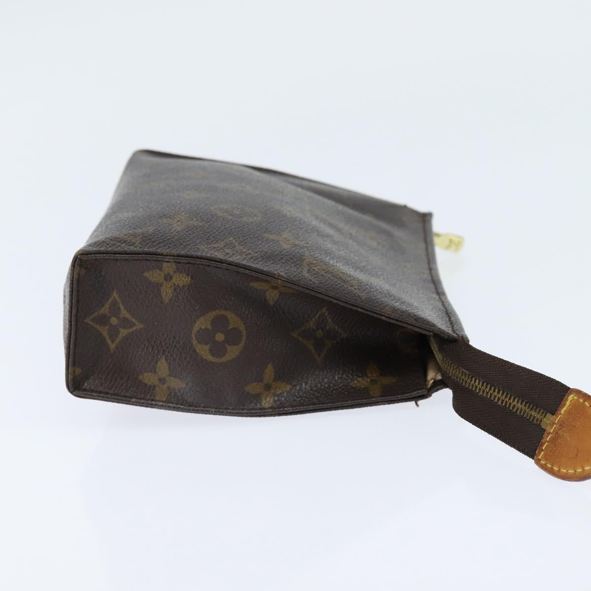 LOUIS VUITTON Monogram Poche Toilette 19 Pouch M47544 LV Auth 151166
