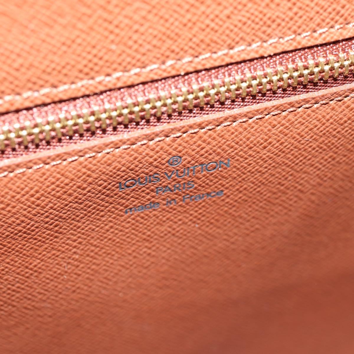 LOUIS VUITTON Monogram Saint Cloud GM Shoulder Bag M51242 LV Auth 151174V