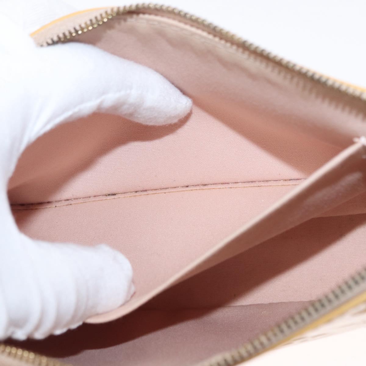 LOUIS VUITTON Vernis Pochette Accessoires Rose Angelique M90072 LV Auth 151201V