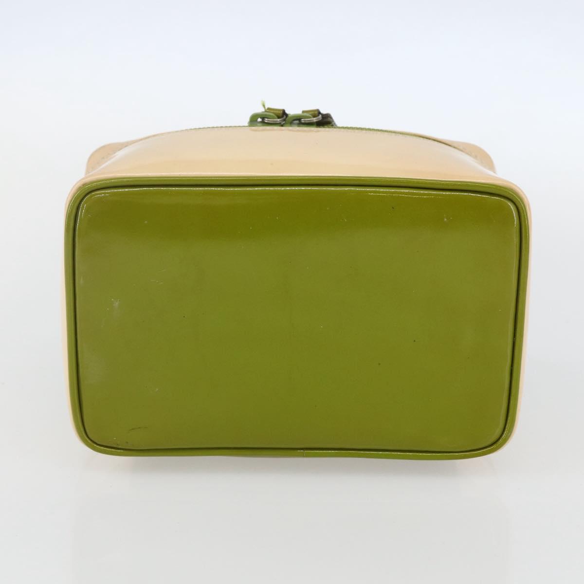 GUCCI Vanity Hand Pouch Patent leather Beige 032 1705 0141 Auth 151455