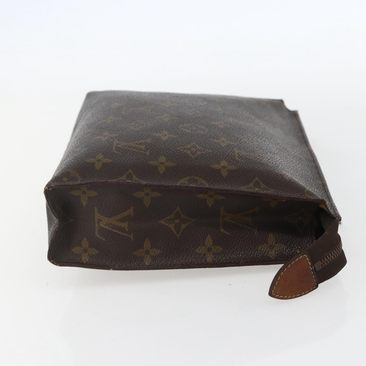 LOUIS VUITTON Monogram Poche Toilette 26 Pouch M47542 LV Auth 151703