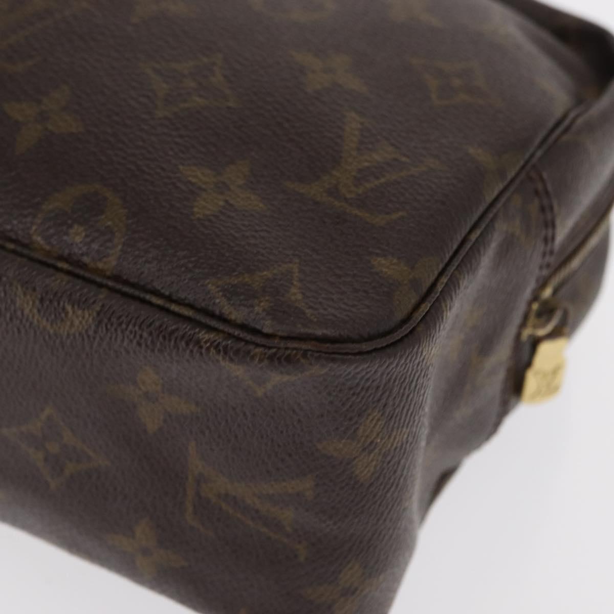 LOUIS VUITTON Monogram Trousse Toilette 28 Clutch Bag M47522 LV Auth 151817