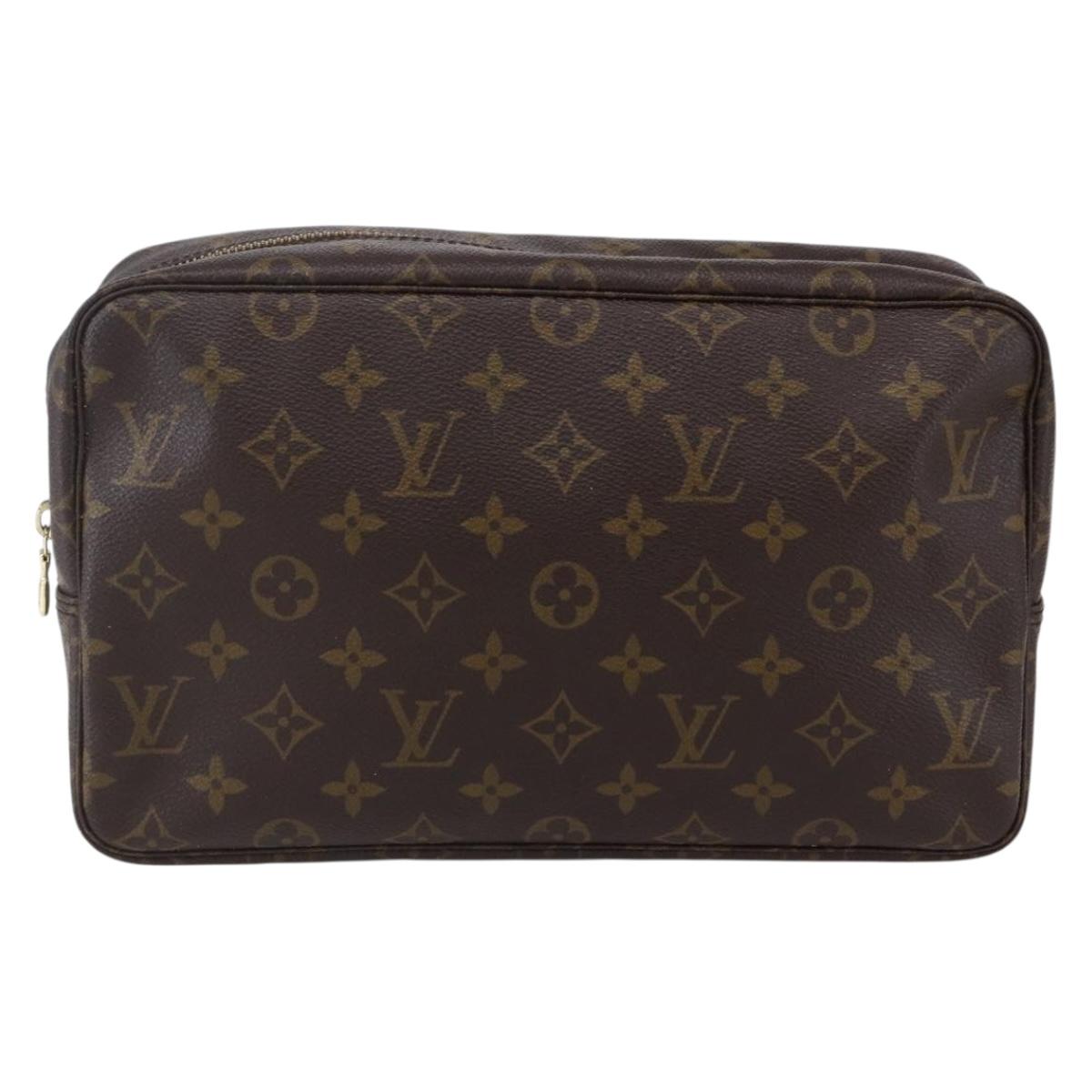 LOUIS VUITTON Monogram Trousse Toilette 28 Clutch Bag M47522 LV Auth 151841