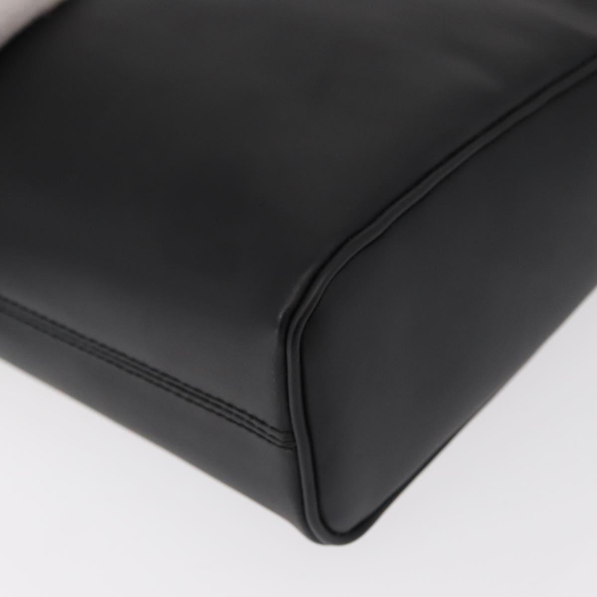 Salvatore Ferragamo Shoulder Bag Patent leather Black Silver Auth 152037