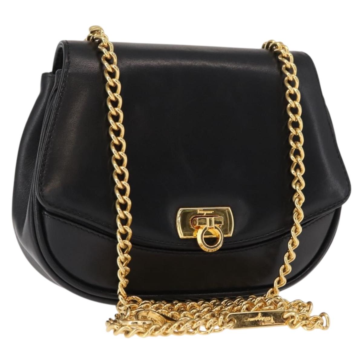 Salvatore Ferragamo Chain Gancini Shoulder Bag Leather Black Gold Auth 152138