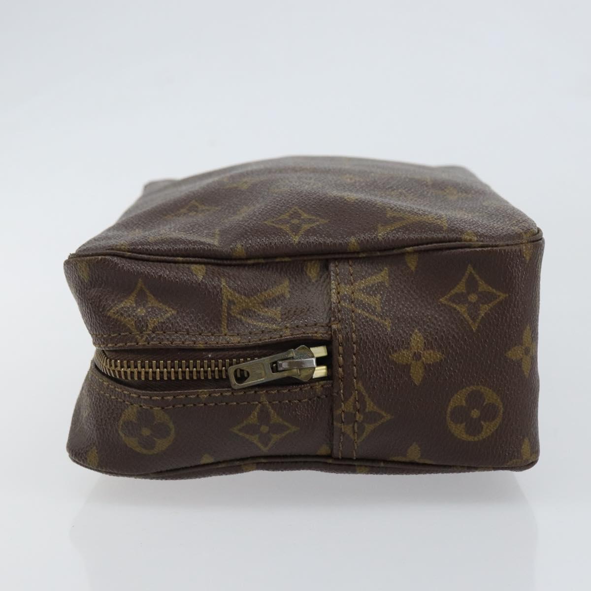 LOUIS VUITTON Monogram Trousse Toilette 28 Clutch Bag M47522 LV Auth 152162