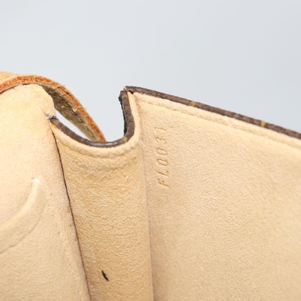 LOUIS VUITTON Monogram Pochette Twin GM Shoulder Bag M51852 LV Auth 152210