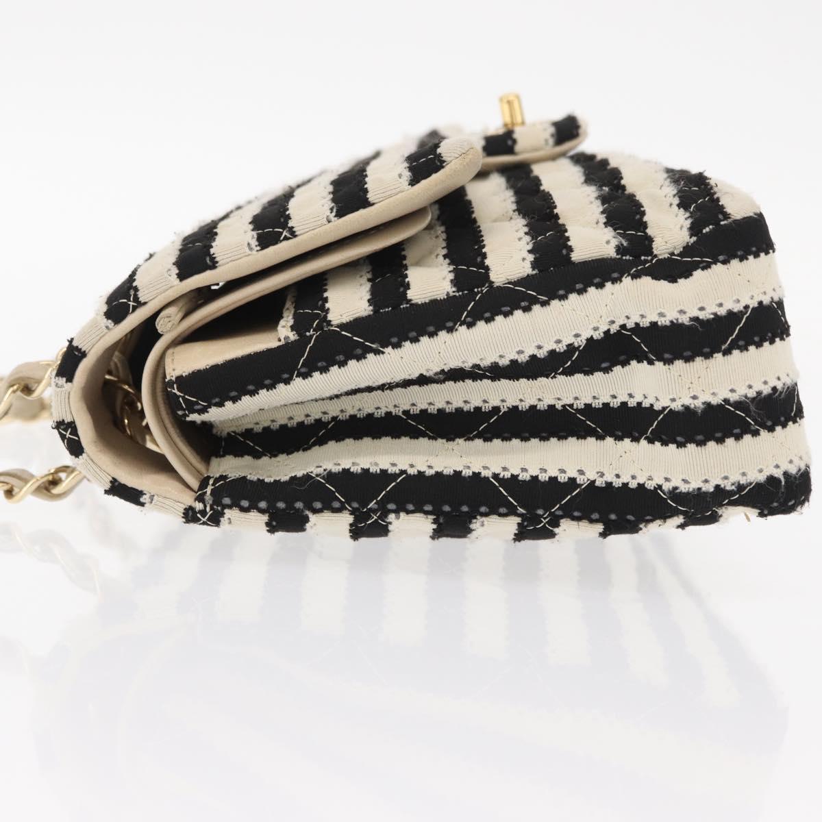 CHANEL Matelasse Chain Double Flap Chain Bag Knitted White CC Auth 152291SAV