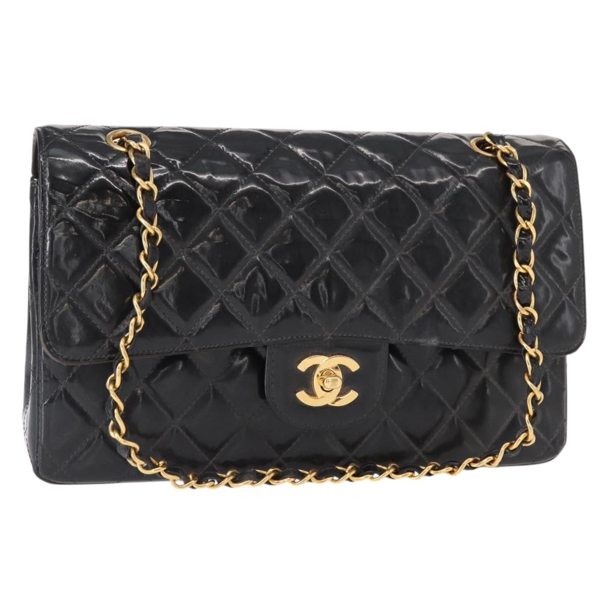 CHANEL Matelasse Double Flap Chain Bag Patent leather Black Gold CC Auth 152292V