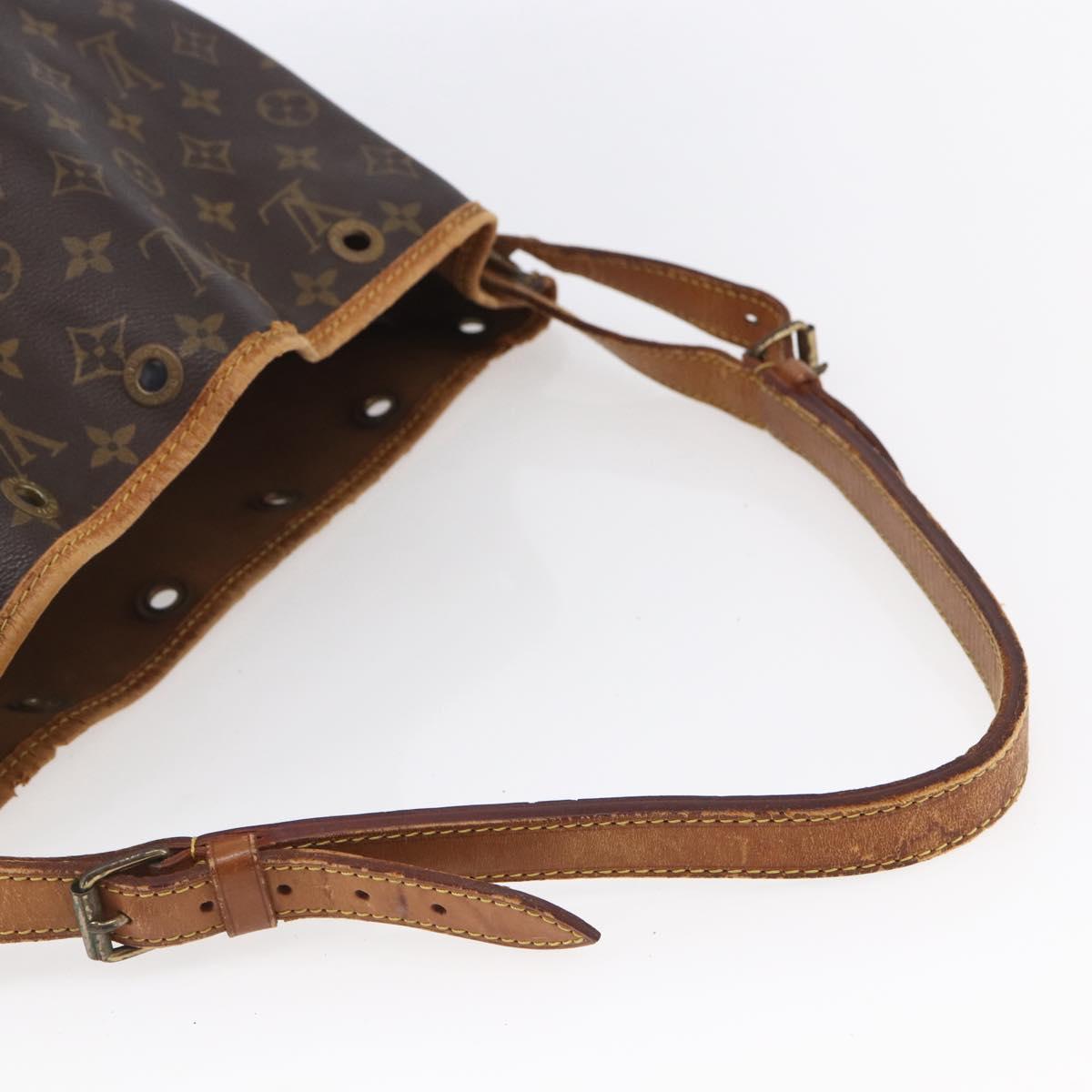 LOUIS VUITTON Monogram Petit Noe Shoulder Bag M42226 LV Auth 152317