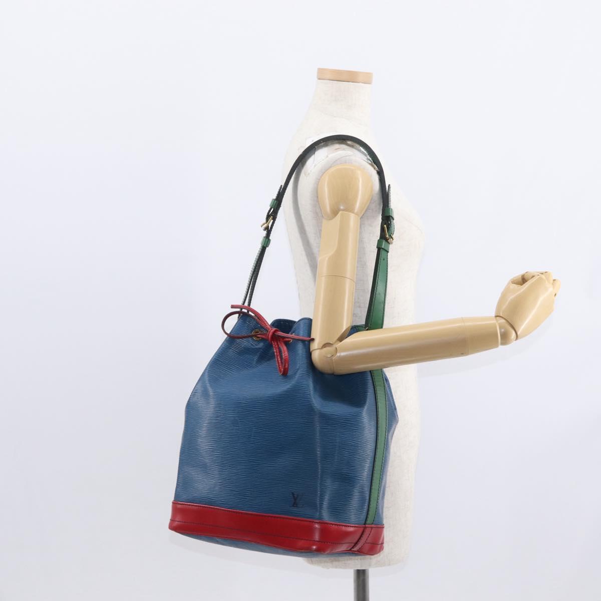 LOUIS VUITTON Epi Tricolor Noe Shoulder Bag Blue Red Green M44082 LV Auth 152330