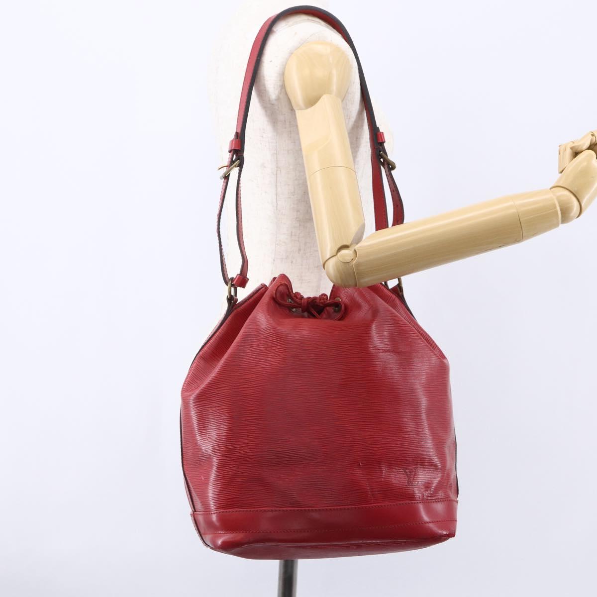 LOUIS VUITTON Epi Noe Shoulder Bag Red M44007 LV Auth 152331