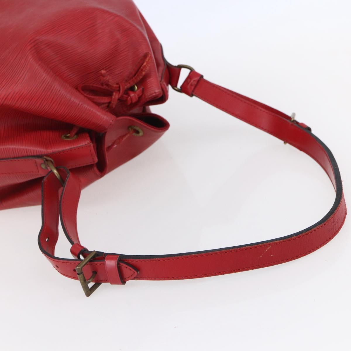 LOUIS VUITTON Epi Noe Shoulder Bag Red M44007 LV Auth 152331