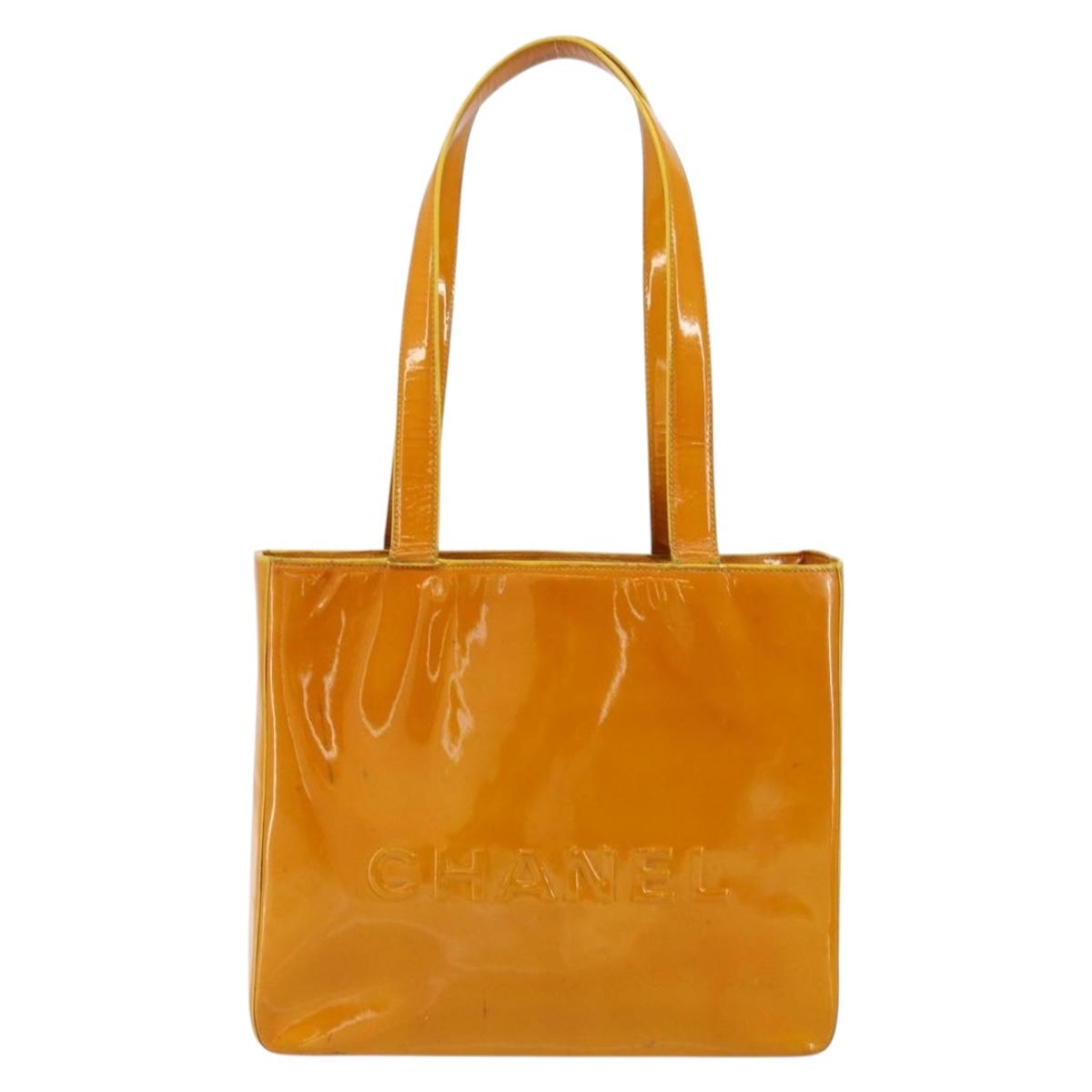CHANEL Tote Bag Enamel Yellow Gold CC Auth 152376