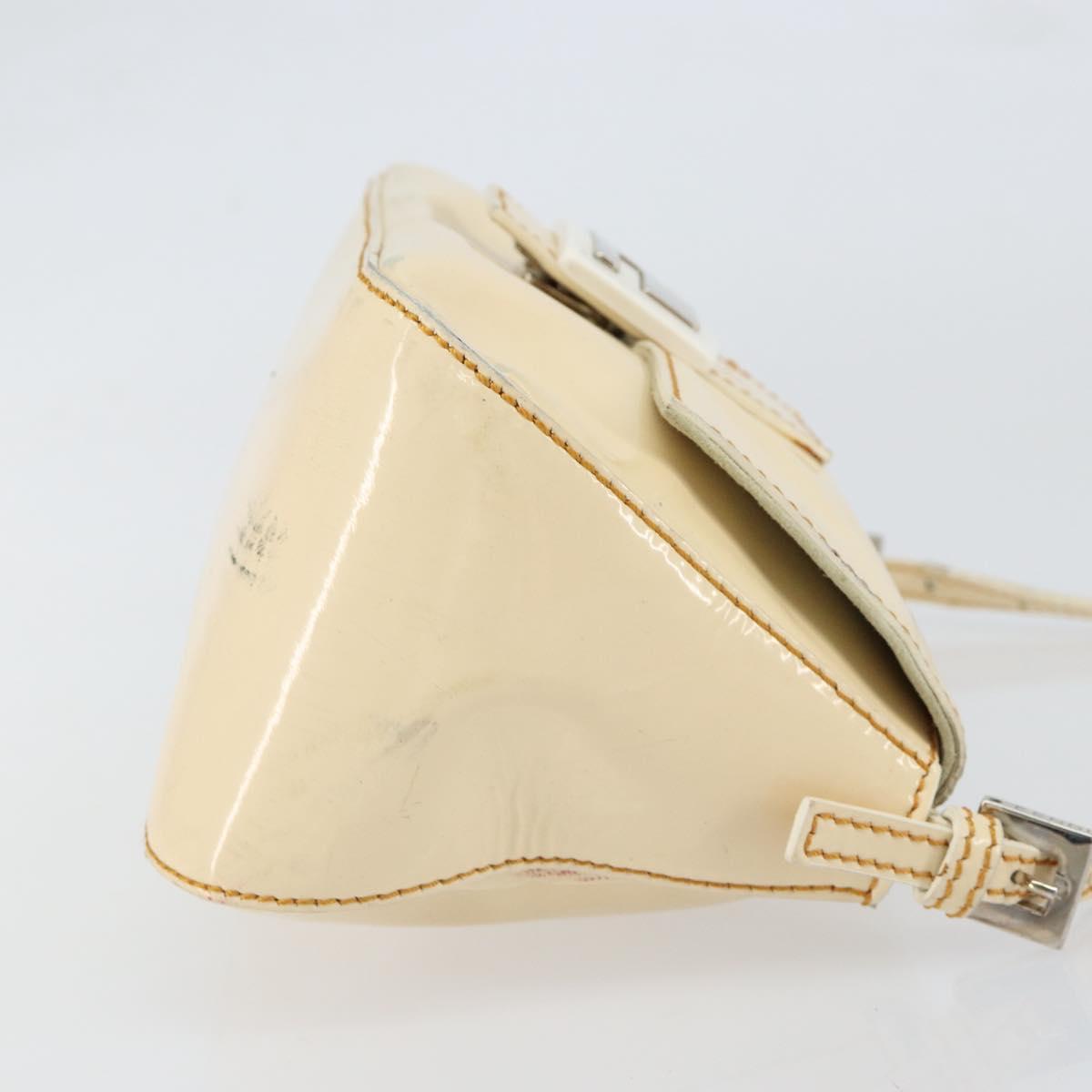 FENDI Mamma Baguette Shoulder Bag Enamel Beige Auth 152380