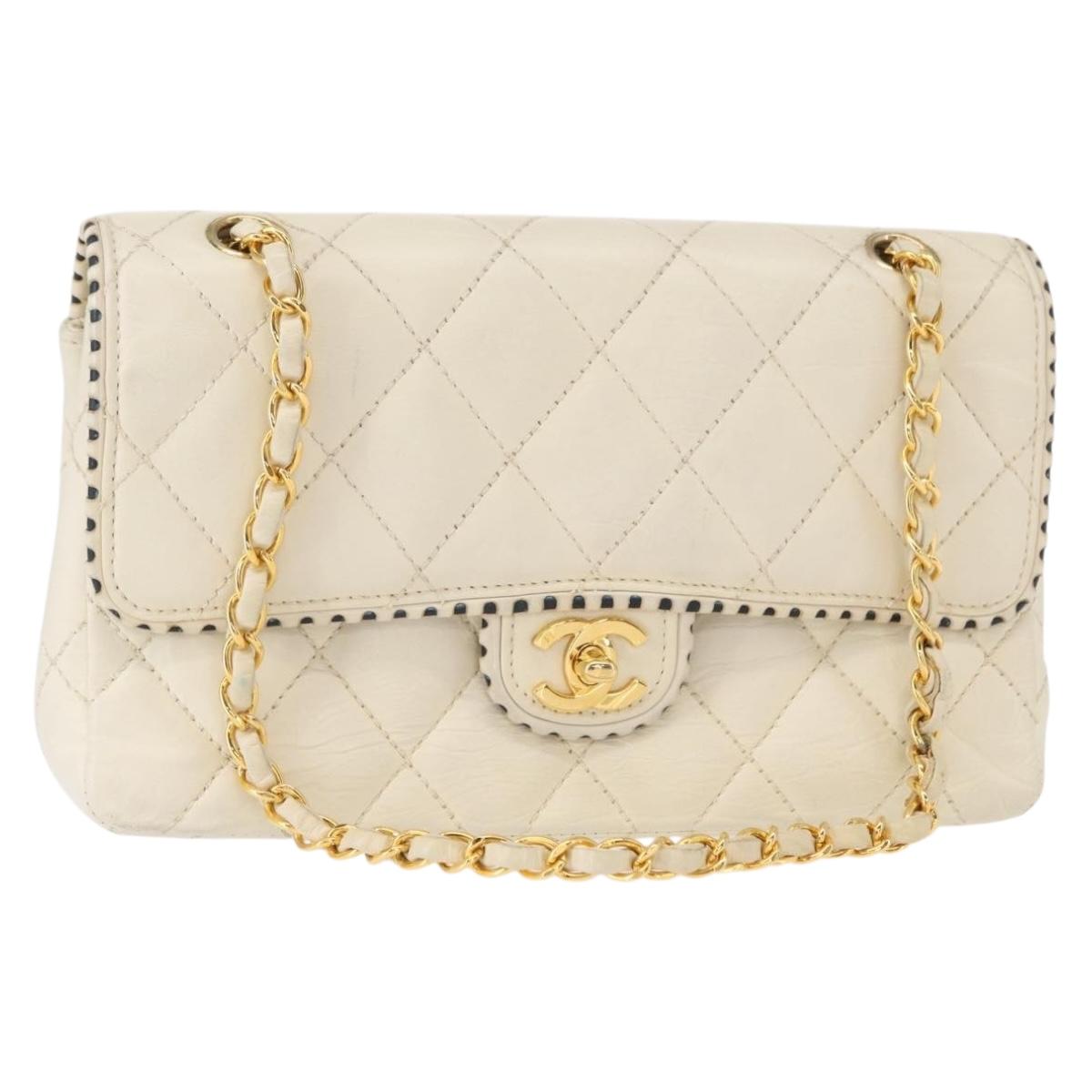 CHANEL Matelasse Chain Shoulder Bag Leather Beige Gold CC Auth 152439