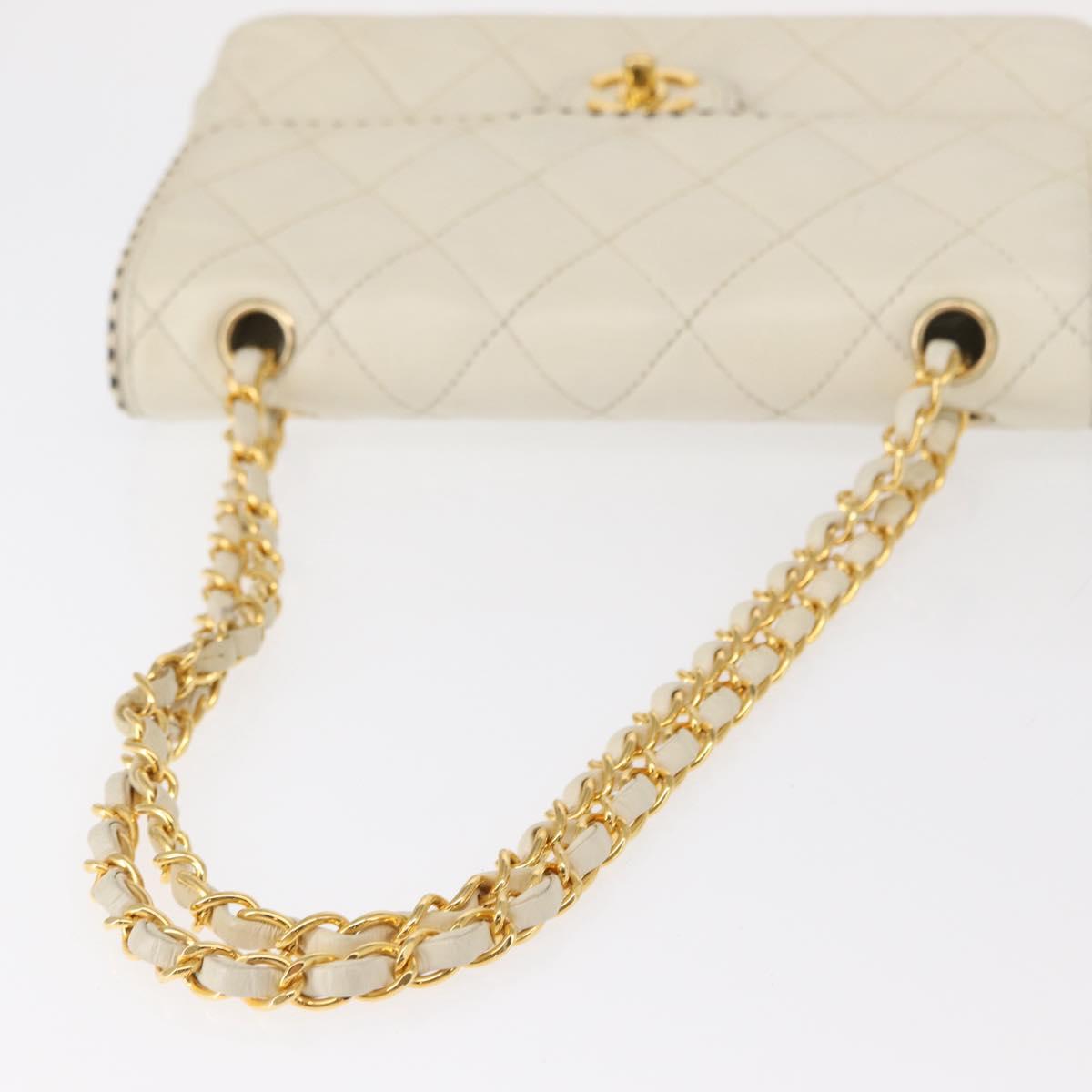 CHANEL Matelasse Chain Shoulder Bag Leather Beige Gold CC Auth 152439
