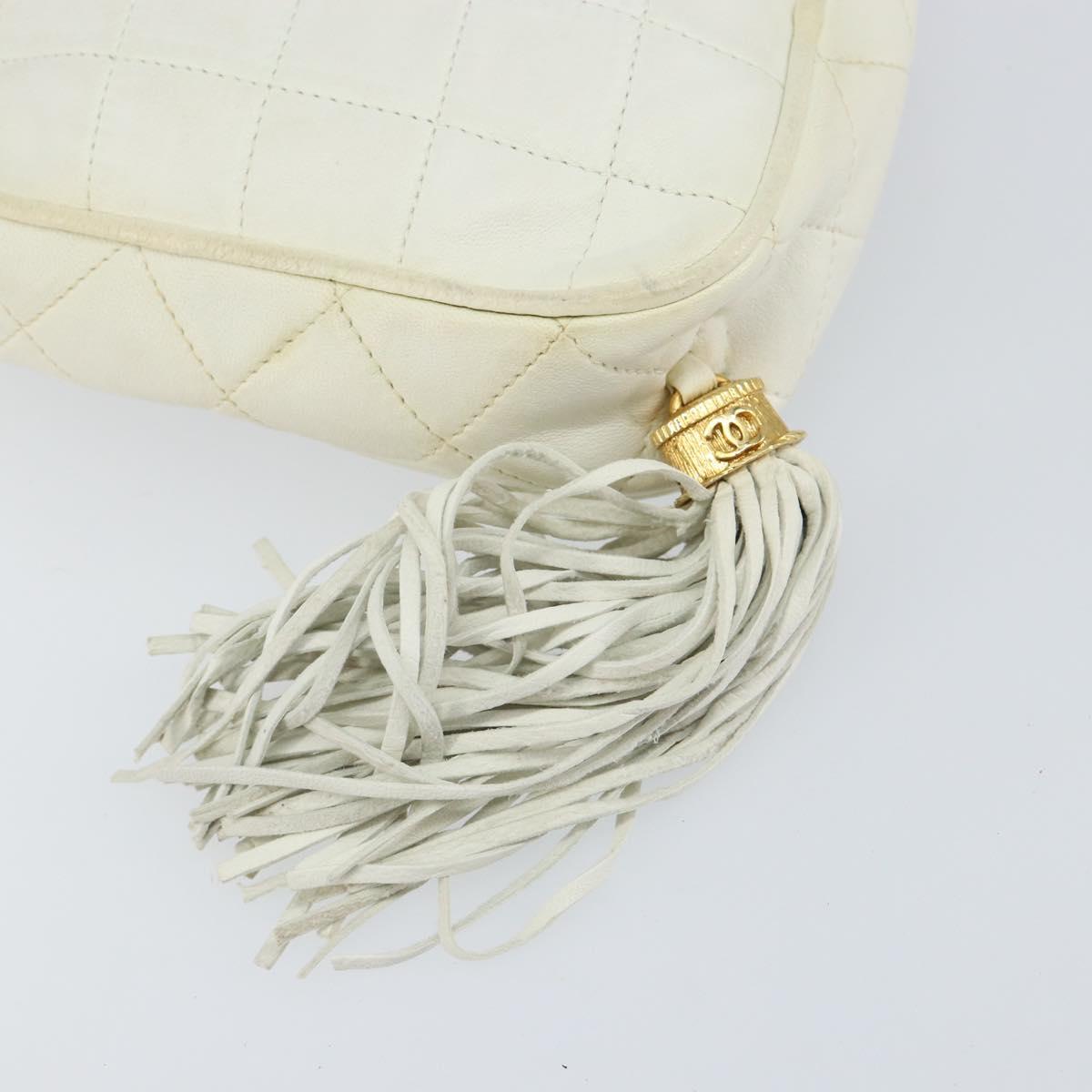 CHANEL Chain Shoulder Bag Lamb Skin White Gold CC Auth 152440